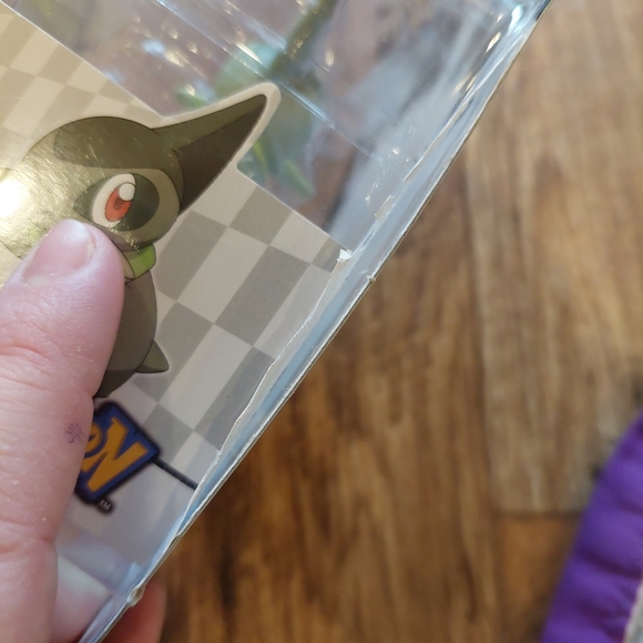 Pokemon Axew Toy Figurine NIB 2011 Jakks Pacific - Picture 3 of 8